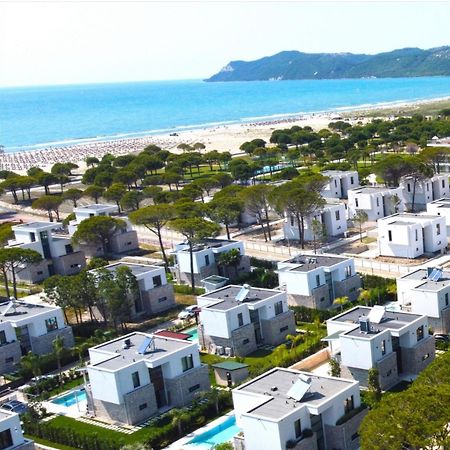 Sanpietro Vacation Rentals Plazhi San Pietro Exterior photo