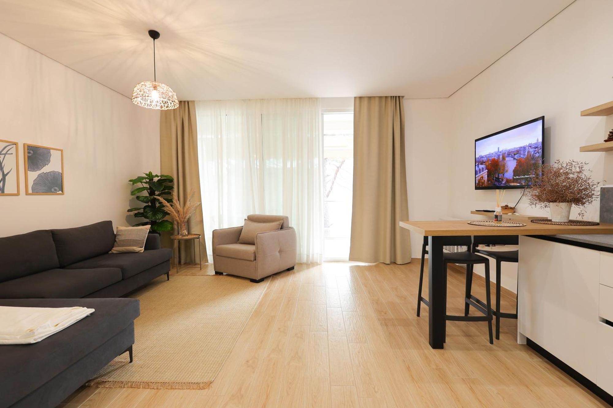 Sanpietro Vacation Rentals Plazhi San Pietro Exterior photo
