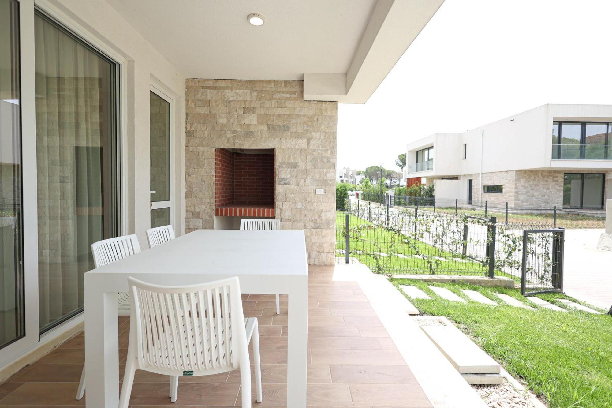 Sanpietro Vacation Rentals Plazhi San Pietro Exterior photo